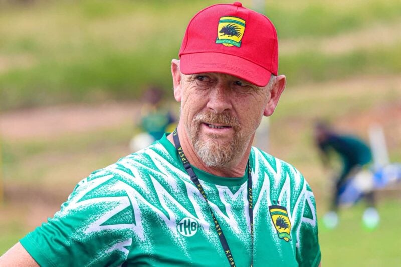 Eric Tinkler at training