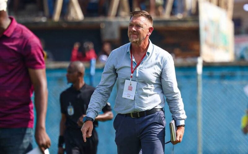 Eric Tinkler giving instructions on the bench for Asante Kotoko SC.