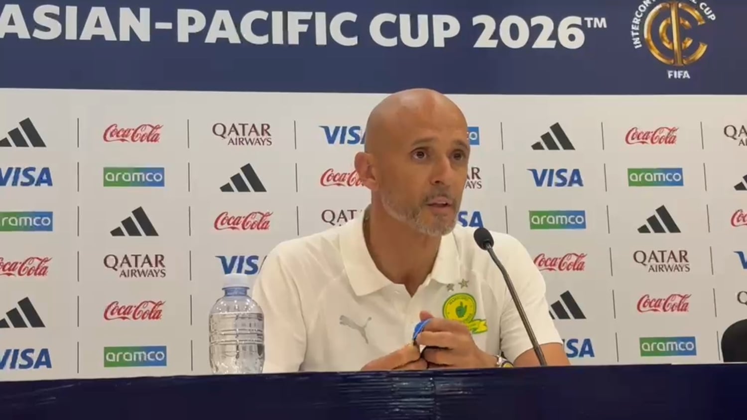 Mamelodi Sundowns head coach Miguel Cardoso addressing members of the media