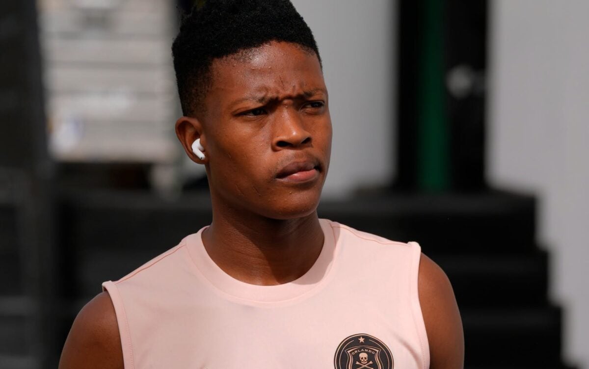 Orlando Pirates striker Yanela Mbuthuma walking