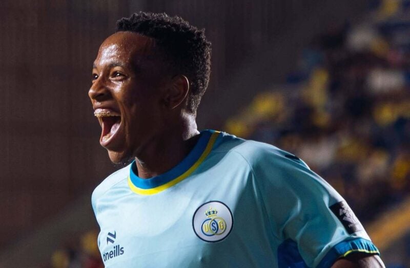 Relebohile Mofokeng celebrating after scoring for Royale Union Saint-Gilloise