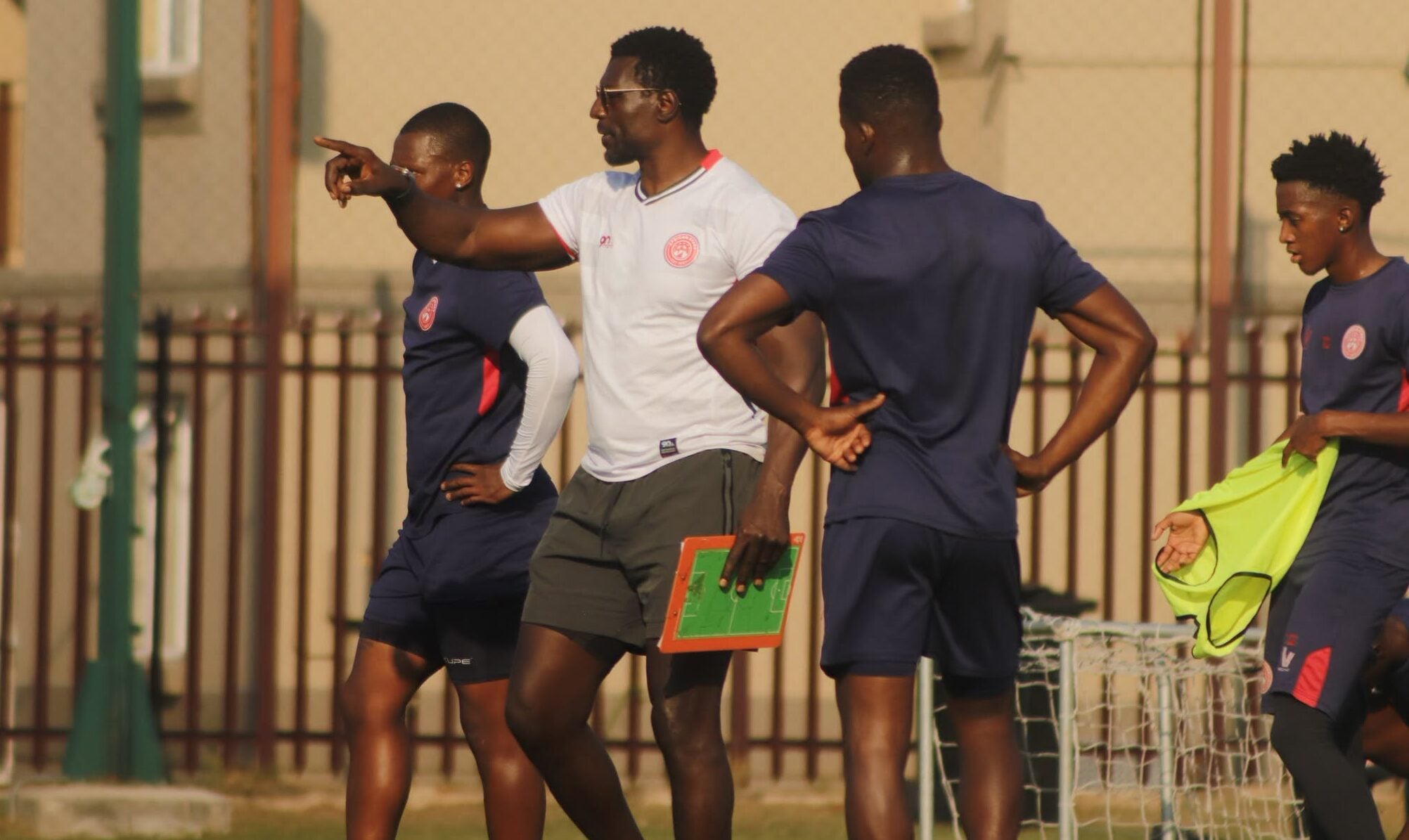 Ronnie Kanalelo coaching African Stars