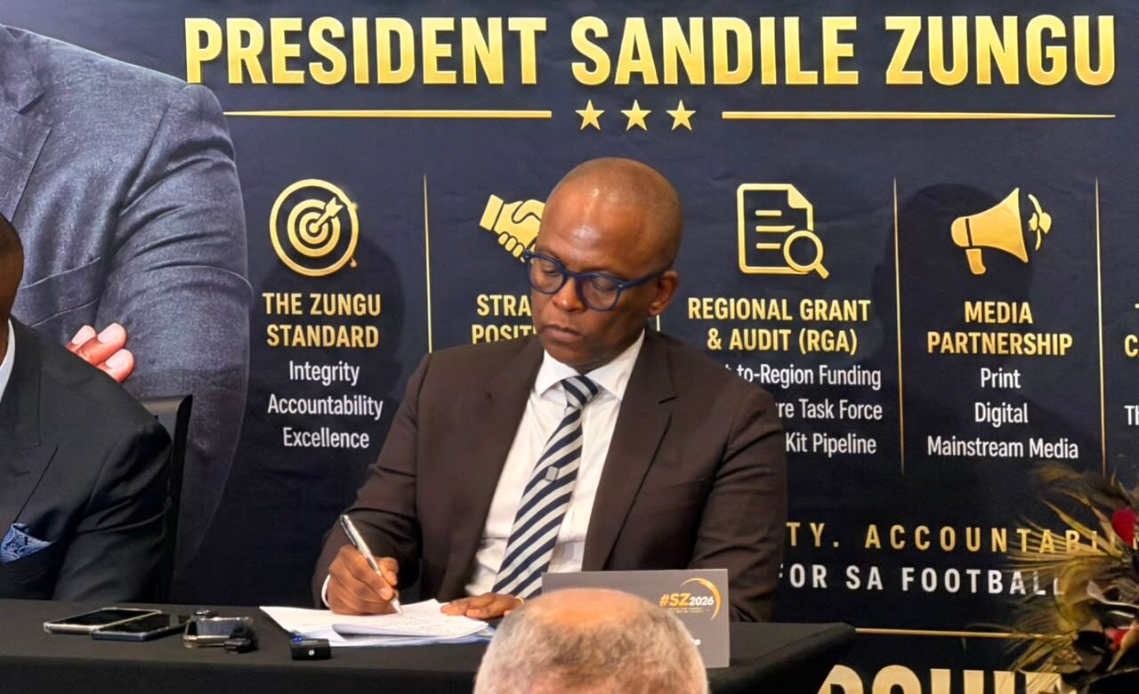 Sandile Zungu in Sandton addressing the media