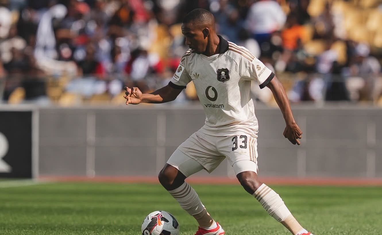 Thapelo Mokobodi in action for Orlando Pirates