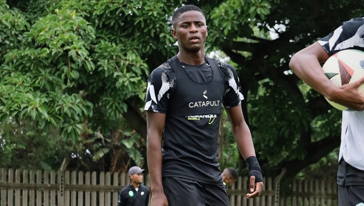 Wandile Dube in AmaZulu FC colours