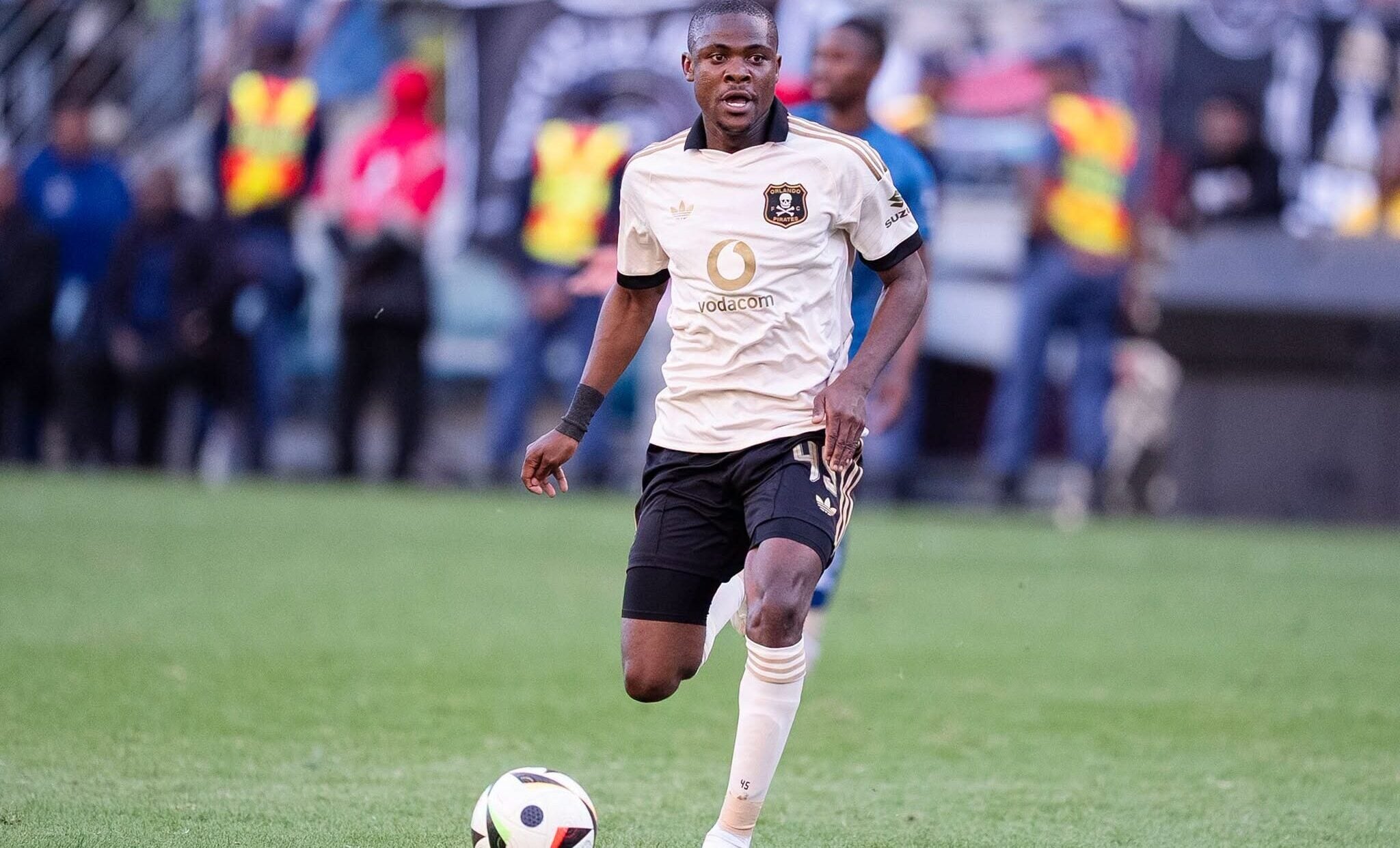 Orlando Pirates Gallants In Talks Over Daniel Msendami Move orlando-pirates-gallants-in-talks-over-daniel-msendami-move