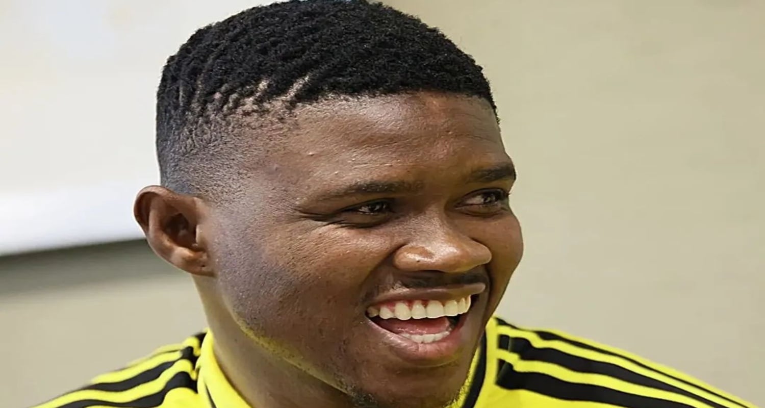 Bathusi Aubaas with Bafana Bafana