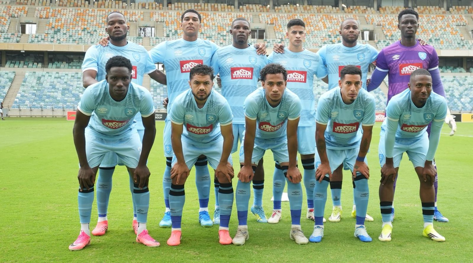 Durban City FC XI lining up for a team picture