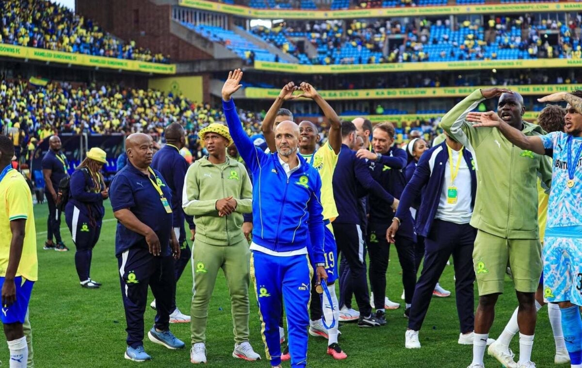 Mamelodi Sundowns head coach Miguel Cardoso greetings the fans