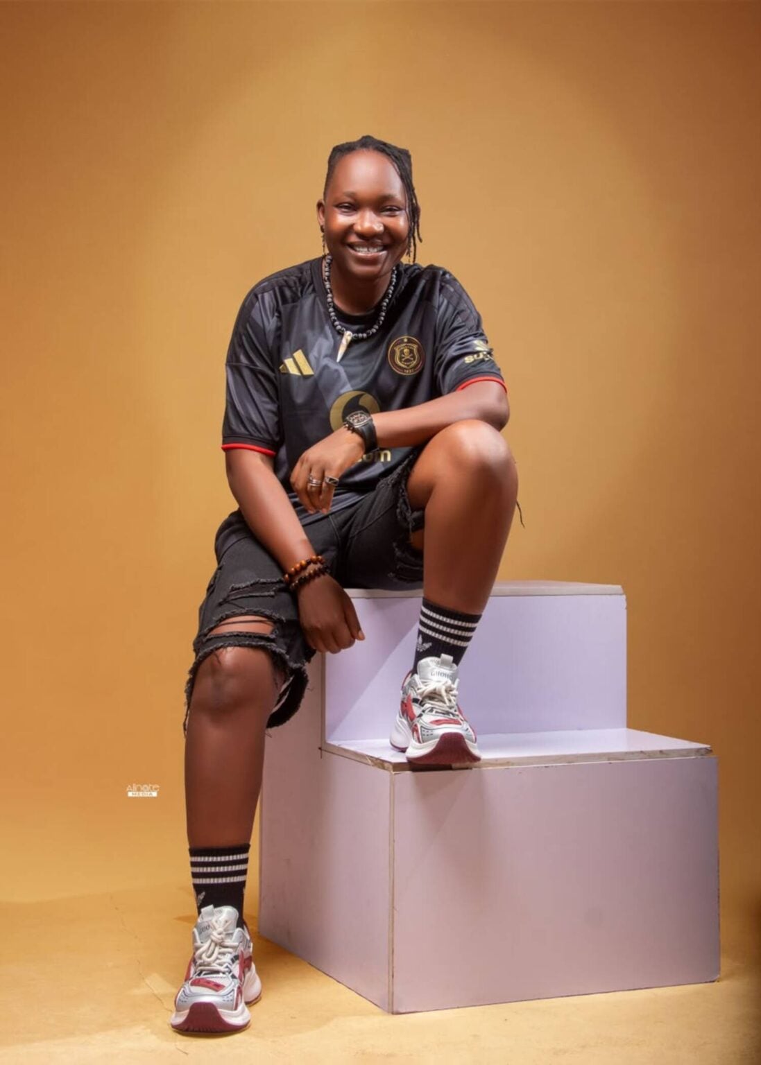 Mimi or Anoda Mirakle in Orlando Pirates colours