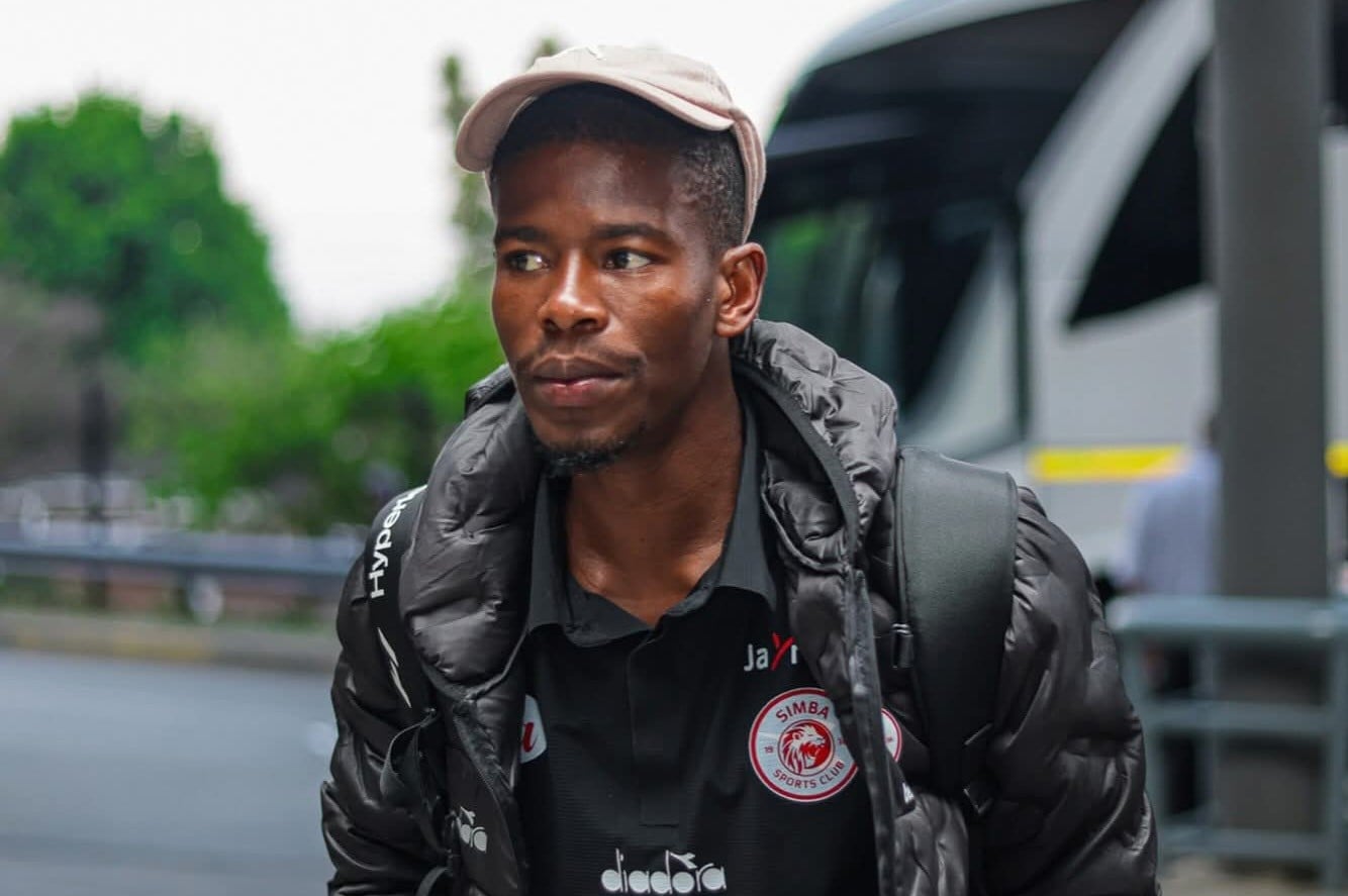 Neo Maema arriving for a match with Simba SC.