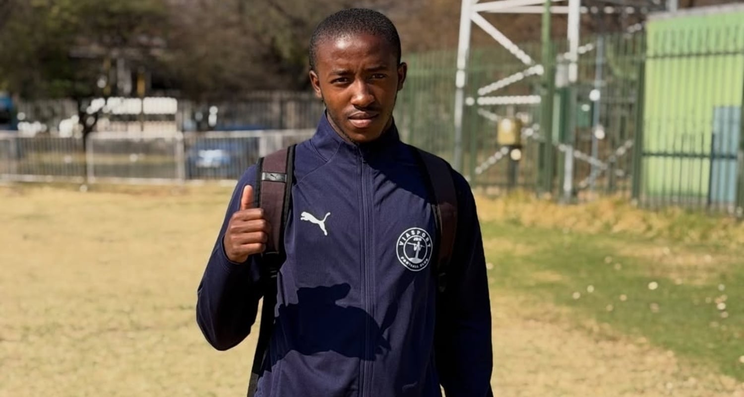 Siphesihle Nkosi with Via Sports