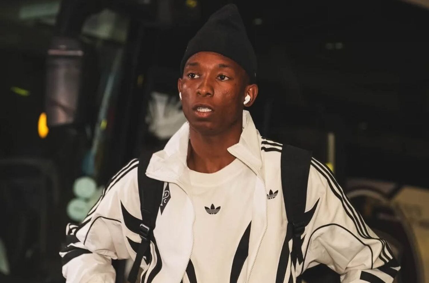 Thalente Mbatha in Orlando Pirates colours